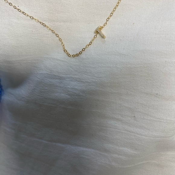 Lola James necklace - Picture 3 of 8